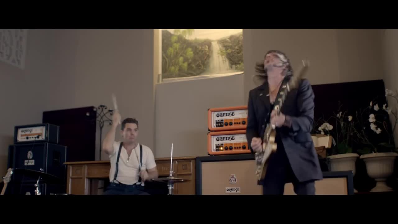 Rival Sons - Keep on Swinging