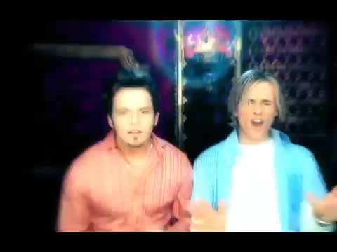 S Club 7 - Don’t Stop Movin’