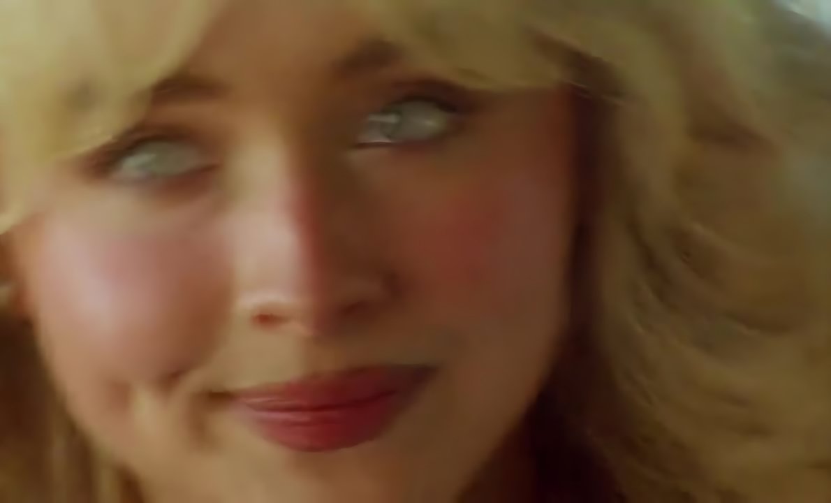 Sabrina Carpenter - Manchild