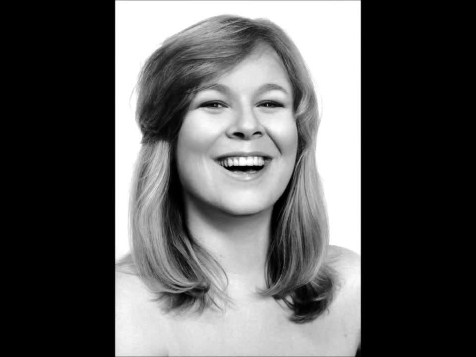 Sandy Denny - By the Time It Gets Dark