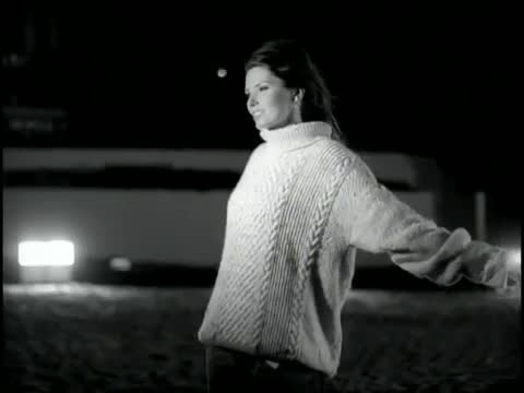 Shania Twain - When You Kiss Me