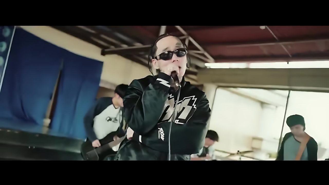 Shanti Dope - Highschool