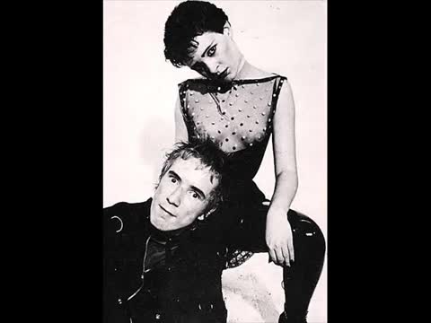 Siouxsie and the Banshees - Cities in Dust