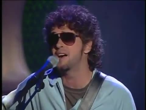 Soda Stereo - Un misil en mi placard