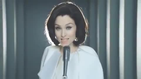 Sophie Ellis‐Bextor - Heartbreak (Make Me a Dancer) (video)