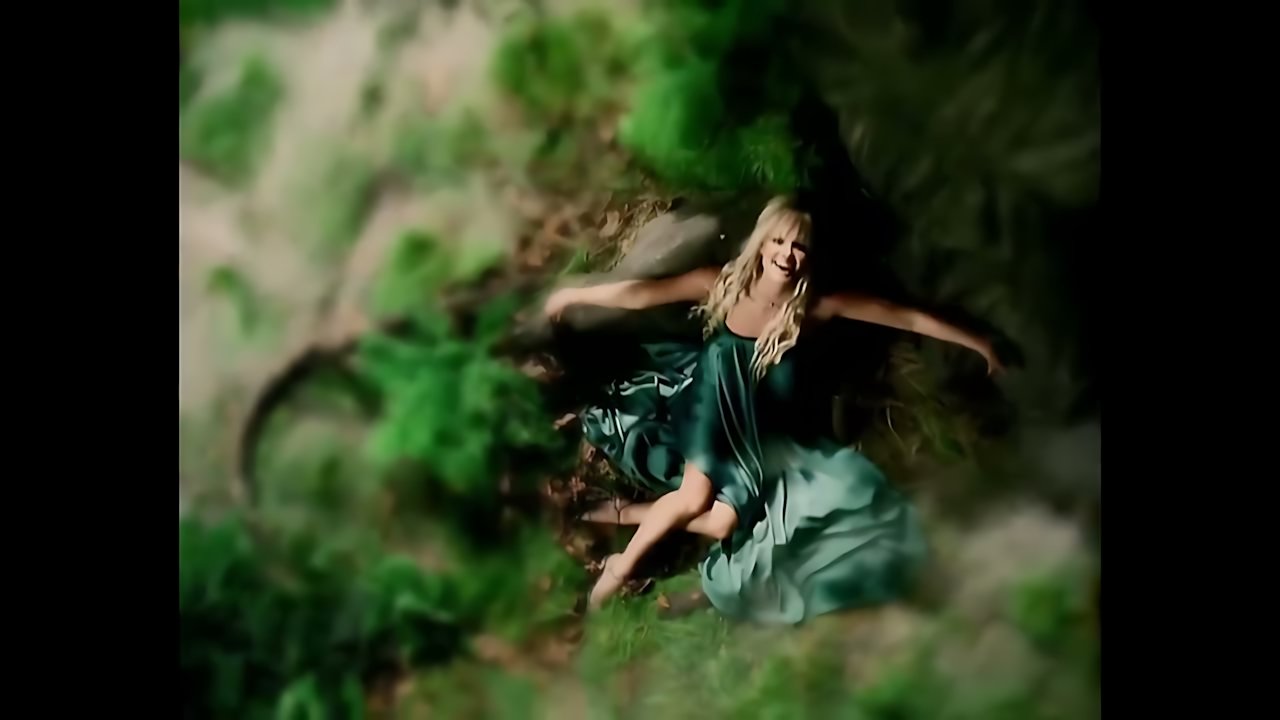 Spice Girls - Let Love Lead the Way