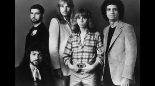 Styx - Lonely People