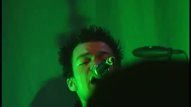 Sum 41 - Over My Head (Better Off Dead)