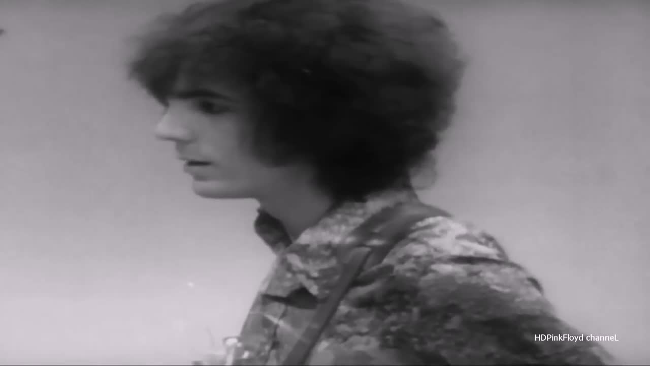 Syd Barrett - See Emily Play (alternate mix)
