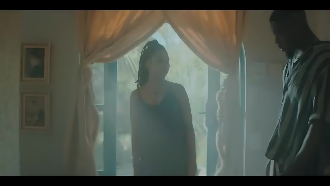 Tayc - N’y pense plus