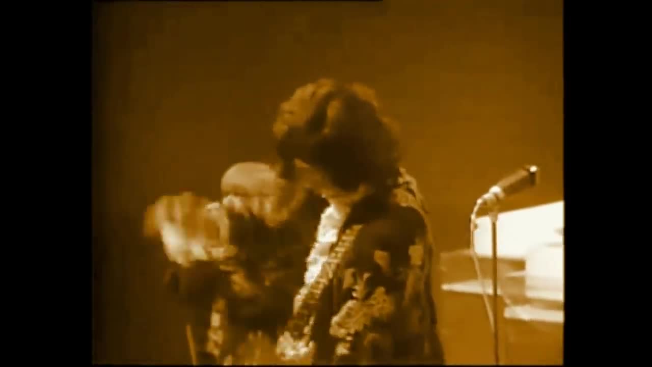 The Yardbirds - Train Kept a Rollin'