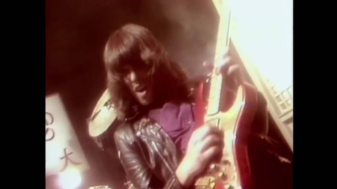 Thin Lizzy - Chinatown