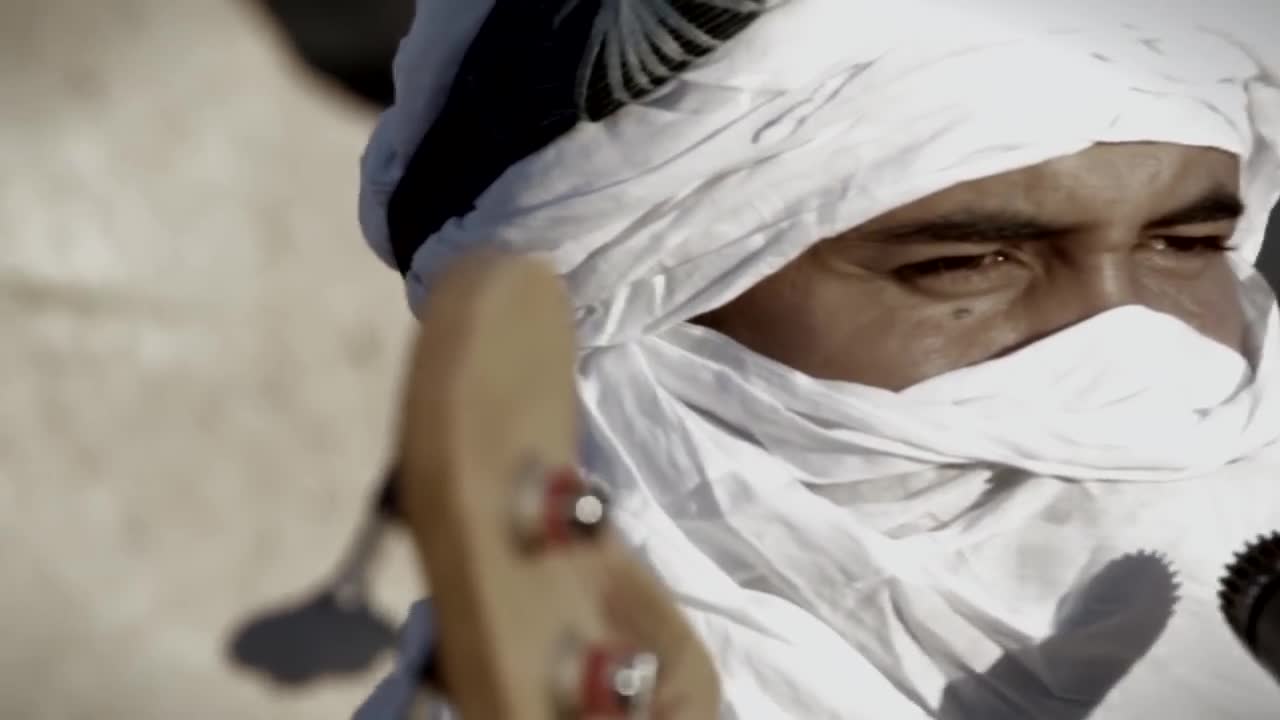 Tinariwen - Islegh Taghram Tifhamam