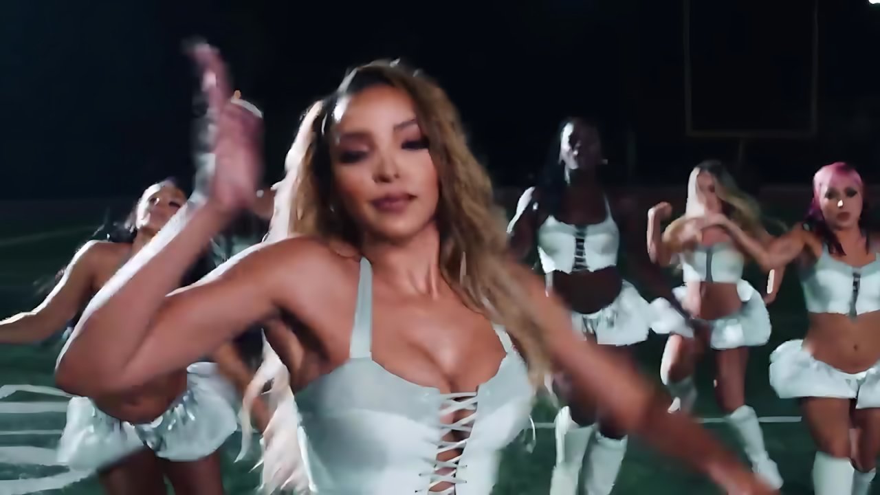 Tinashe - No Broke Boys