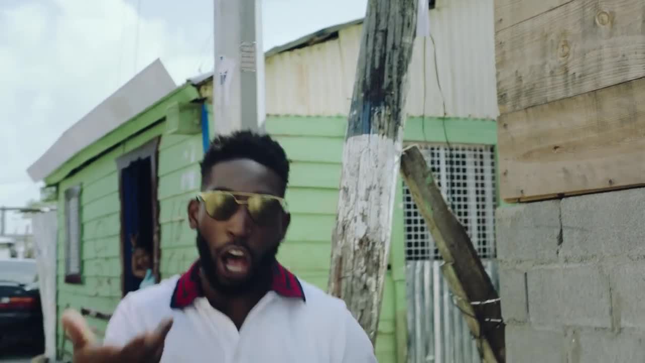 Tinie Tempah - Mamacita