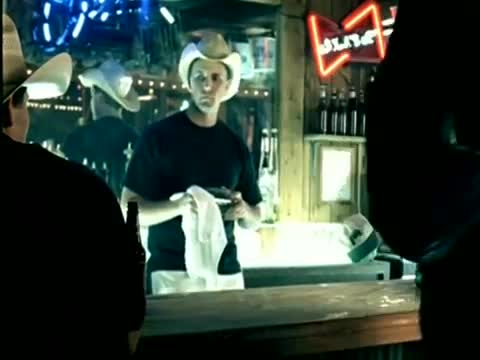 Toby Keith - I Love This Bar