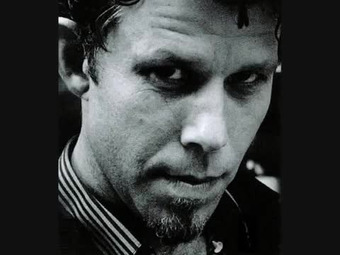 Tom Waits - Walking Spanish