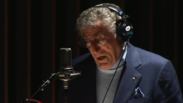 Tony Bennett - The Shadow of Your Smile