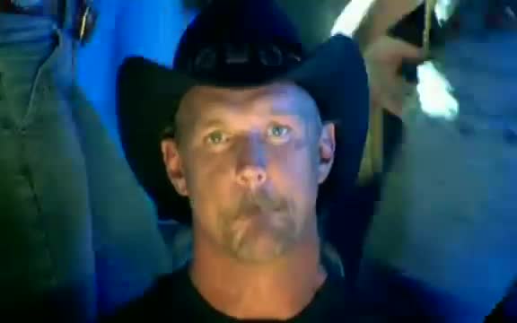 Trace Adkins - Honky Tonk Badonkadonk