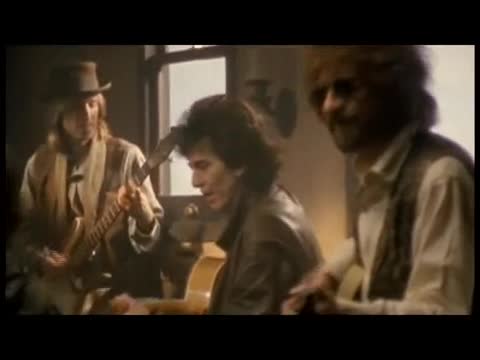 Traveling Wilburys - Not Alone Anymore (remix)