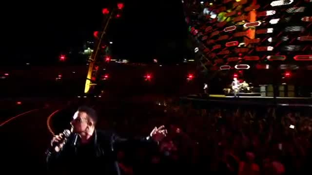 U2 - City of Blinding Lights