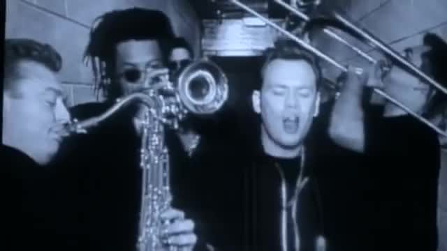 UB40 - Falling in Love With You