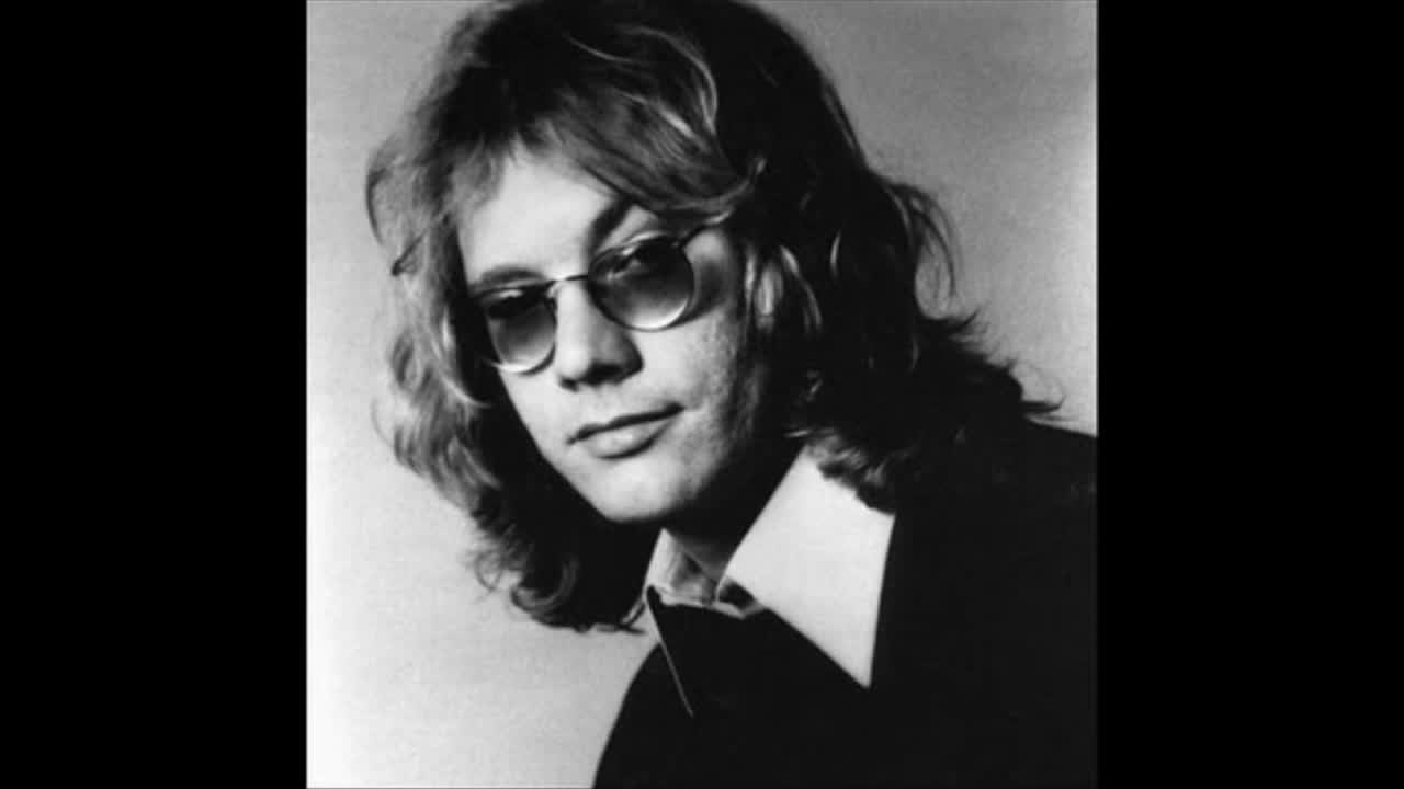 Warren Zevon - Don't Let Us Get Sick