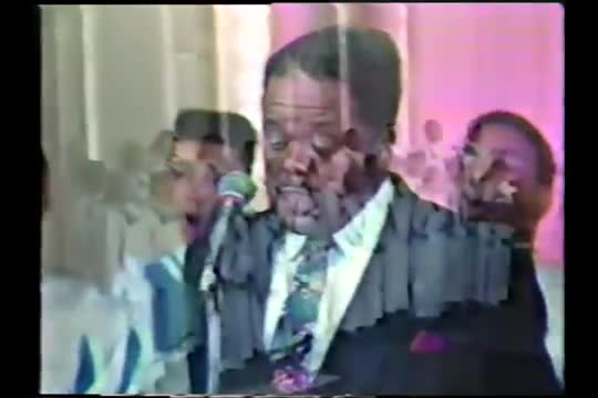 Wilmington Chester Mass Choir - He's Preparing Me (Extended Version)