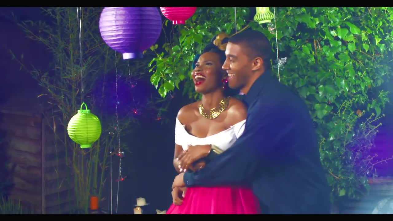 Yemi Alade - Kissing