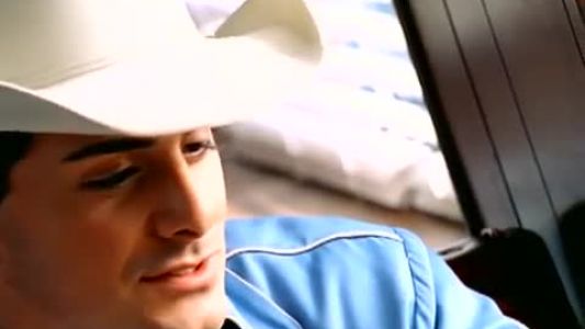 Brad Paisley - Two People Fell in Love