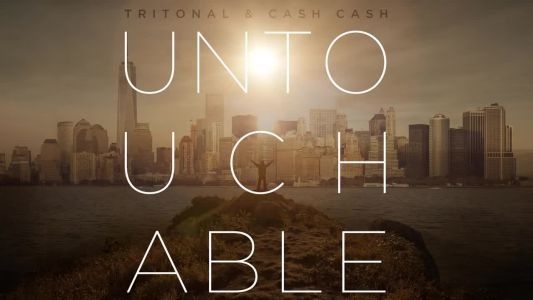 Cash Cash - Untouchable