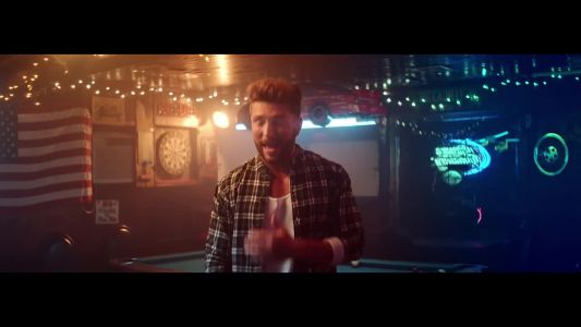 Chris Lane - I Don’t Know About You