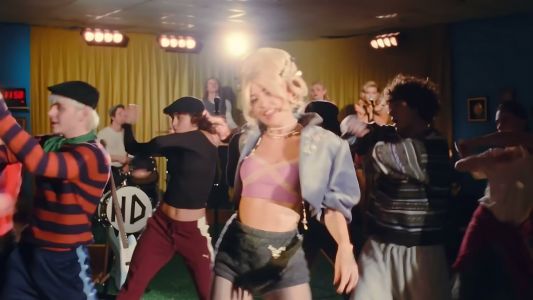 DOROFEEVA - Японія