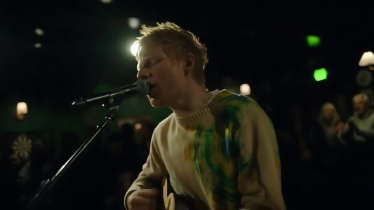 Ed Sheeran - Old Phone