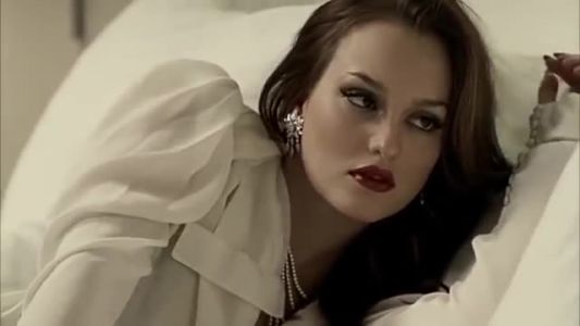 Leighton Meester - Somebody to Love