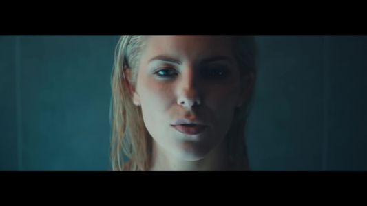 Mollie King - Back to You