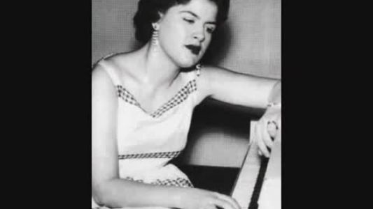 Patsy Cline - Just A Closer Walk With Thee