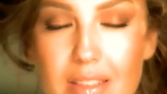 Thalía - Cantando por un sueño
