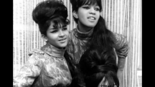 The Ronettes - When I Saw You